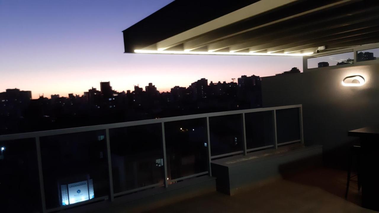 Studio contemporâneo em prédio novíssimo Porto Alegre Esterno foto